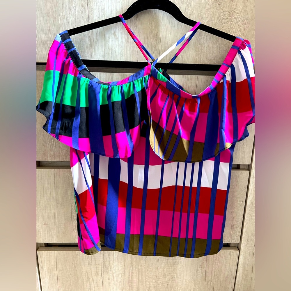 Womens Express off shoulder top